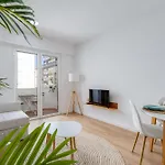 T2 Rosa Dos Ventos, A/c&terrace - Casas&papéis Appartement