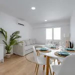 T2 Rosa Dos Ventos, A/c&terrace - Casas&papéis Appartement Armação de Pêra