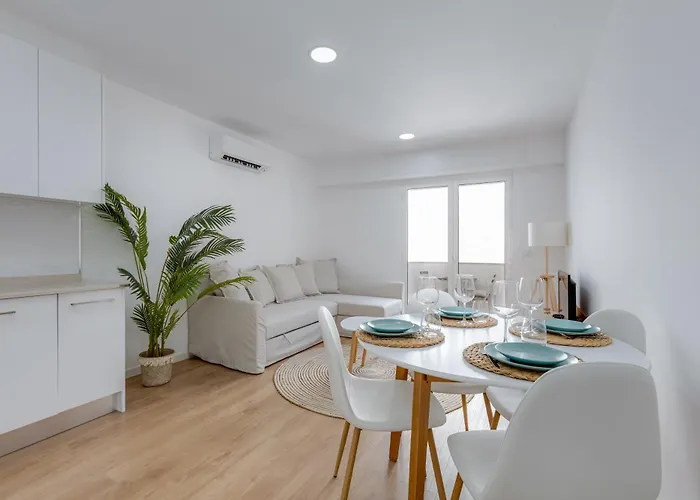 T2 Rosa Dos Ventos, A/c&terrace - Casas&papéis Appartamento Armação de Pêra